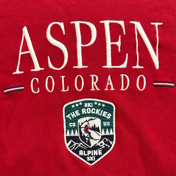 Oversized Ski Patch
Sunday Crew - Picture 2 of 7